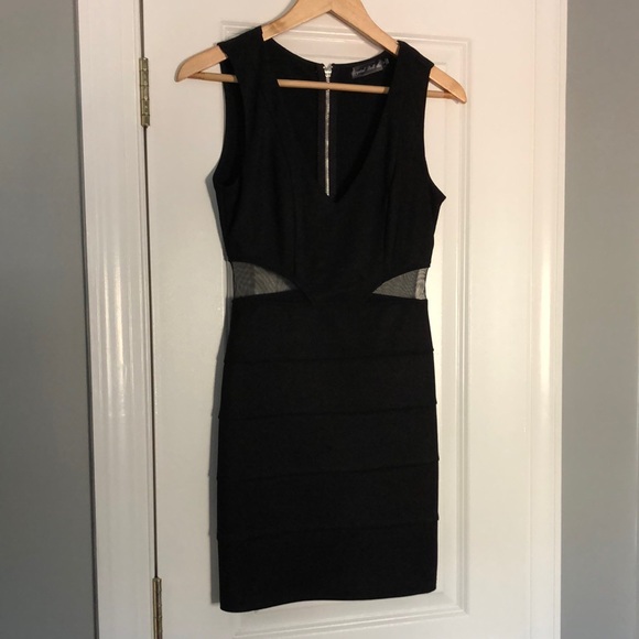 Little Black Dress with Mesh inserts on the waist - Picture 1 of 4